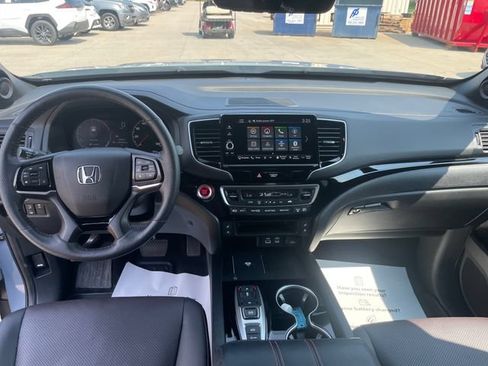 Used 2024 Honda Ridgeline Black Edition image 22