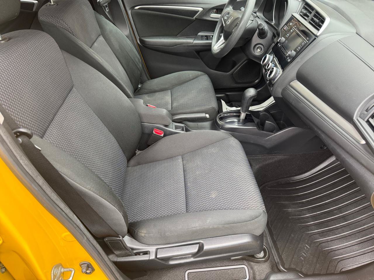 Used 2018 Honda Fit LX image 13