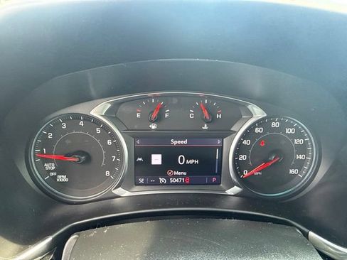 Used 2020 Chevrolet Equinox LT FWD image 18