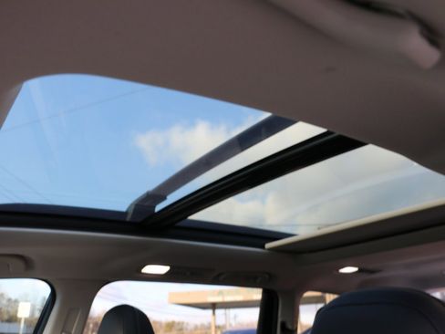 Used 2024 Subaru Ascent Onyx Edition image 23