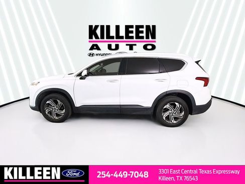 Used 2023 Hyundai Santa Fe SEL image 4