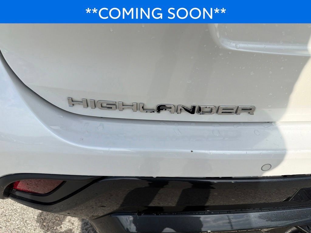 Used 2021 Toyota Highlander Limited AWD/4WD image 19