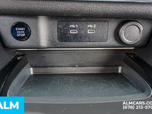 Used 2024 Nissan Rogue S FWD image 41