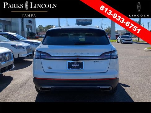 Used 2020 Lincoln Nautilus Reserve image 5