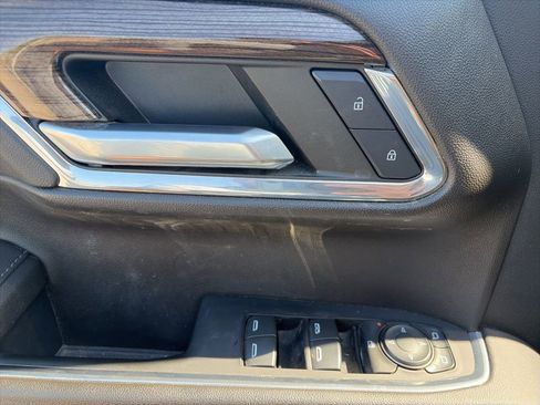 Used 2024 Chevrolet Silverado 1500 LT Trail Boss w/ Convenience Package II image 22