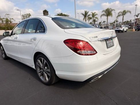 Used 2018 Mercedes-Benz C 300 Sedan image 8
