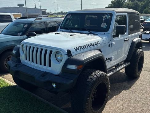 Used 2022 Jeep Wrangler Sport AWD/4WD image 1