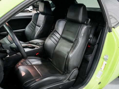 Used 2015 Dodge Challenger SRT Hellcat image 12