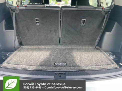 Used 2021 Volkswagen Atlas SEL AWD/4WD image 29