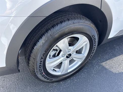 New 2026 Kia Sorento LX image 8