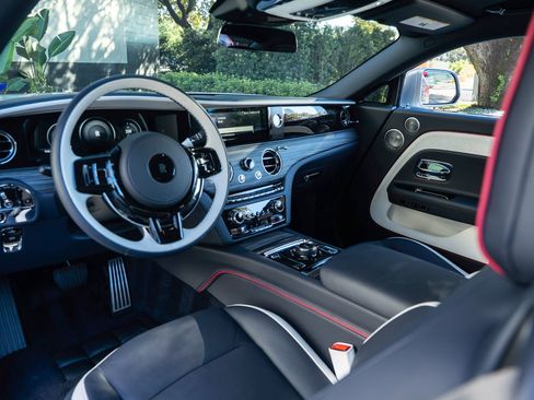 Used 2024 Rolls-Royce Spectre w/ Spectre Launch Package AWD/4WD image 22