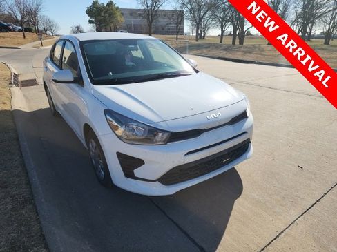 Used 2022 Kia Rio LX image 1