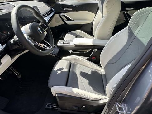 New 2026 BMW X2 xDrive28i AWD/4WD image 14