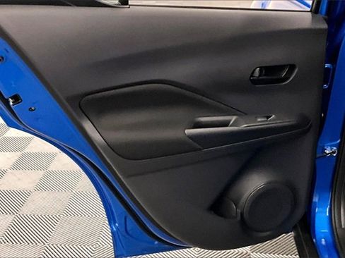 New 2025 Nissan Kicks Play S image 28