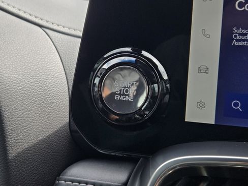 Used 2023 Lexus LX 600 4WD w/ Interior Upgrade Package image 31