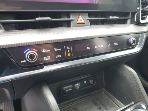 Certified 2023 Kia Sportage SX image 20