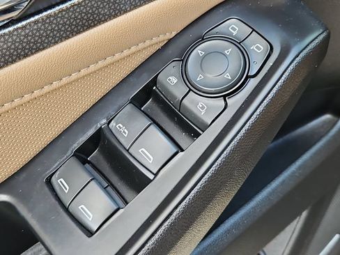 Used 2023 Chevrolet Traverse Premier w/ LPO, Floor Liner Package FWD image 19