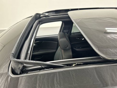 Used 2022 Chevrolet Blazer RS w/ Enhanced Convenience Package image 19