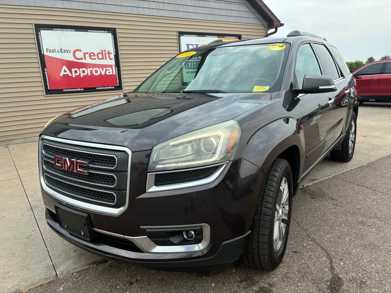 Used 2015 GMC Acadia SLT AWD/4WD image 1