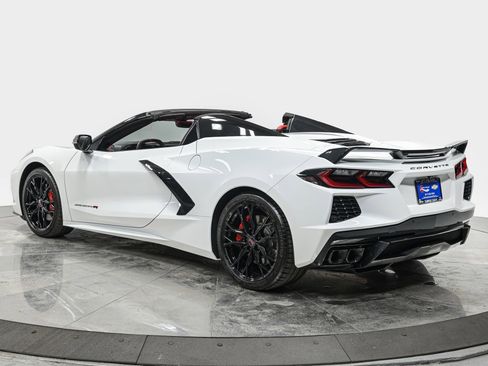 Used 2024 Chevrolet Corvette Stingray Premium Conv w/ Z51 Performance Package image 4