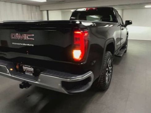Certified 2025 GMC Sierra 1500 Pro w/ Pro Value Package AWD/4WD image 8