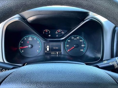 Used 2021 Chevrolet Colorado W/T RWD image 12