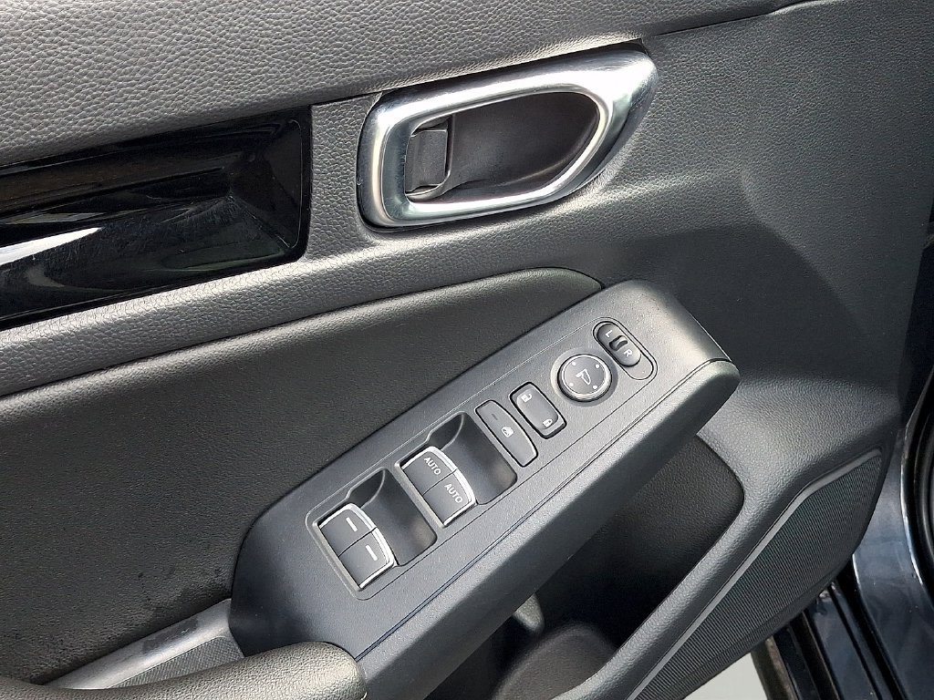 Used 2024 Honda Civic EX-L image 13