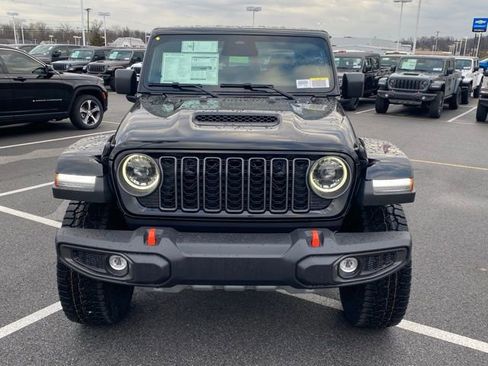 New 2026 Jeep Gladiator Mojave w/ Safety Group image 10