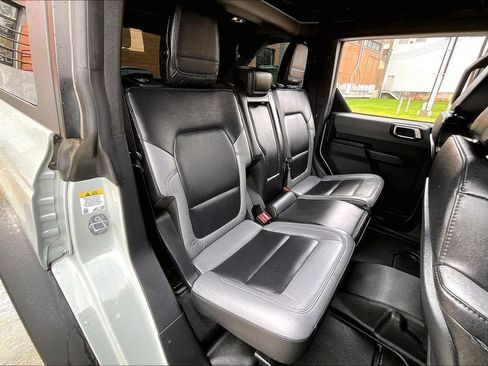 Used 2024 Ford Bronco Big Bend image 35