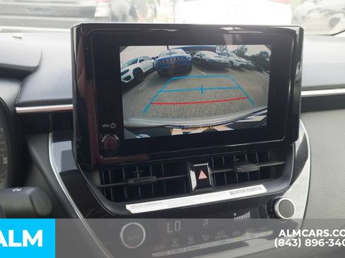 Used 2024 Toyota Corolla LE FWD image 24