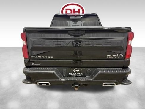 Used 2024 Chevrolet Silverado 1500 High Country w/ Technology Package AWD/4WD image 11