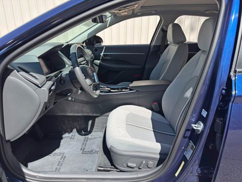 Used 2021 Hyundai Sonata SEL w/ Convenience Package FWD image 16