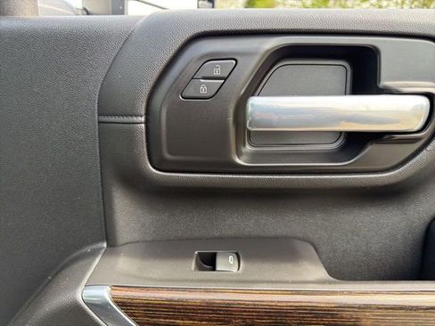 Used 2021 GMC Sierra 2500 SLE image 15