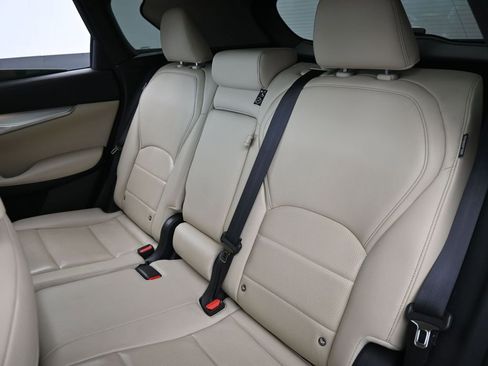 Used 2021 INFINITI QX50 Essential w/ Convenience Package image 32