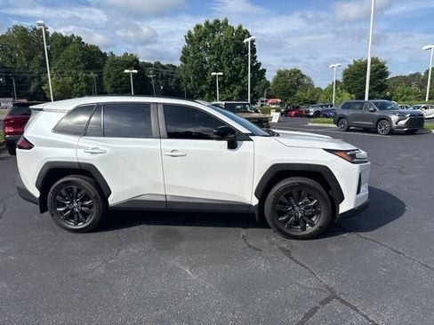 Used 2026 Toyota RAV4 XLE Premium w/ Panoramic Sun Roof Package FWD image 5