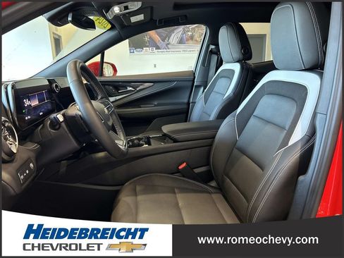 Used 2024 Chevrolet Blazer EV LT AWD/4WD image 13