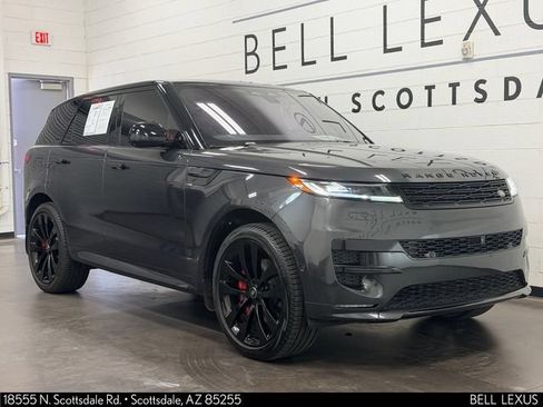 Used 2023 Land Rover Range Rover Sport SE Dynamic AWD/4WD image 2