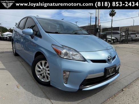 Used 2015 Toyota Prius Prime Plug-In Hybrid image 1
