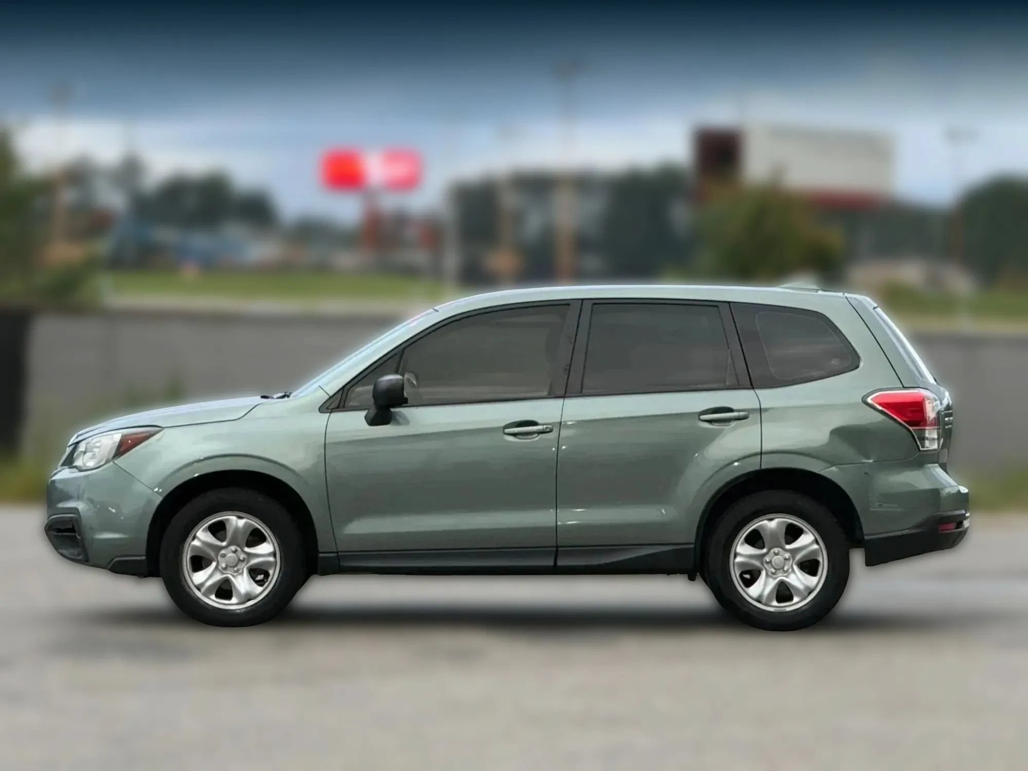 Used 2017 Subaru Forester 2.5i AWD/4WD image 8