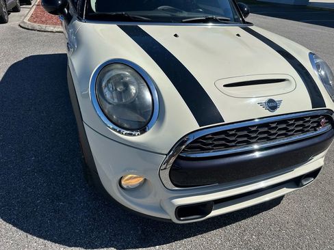 Used 2019 MINI Cooper S image 14