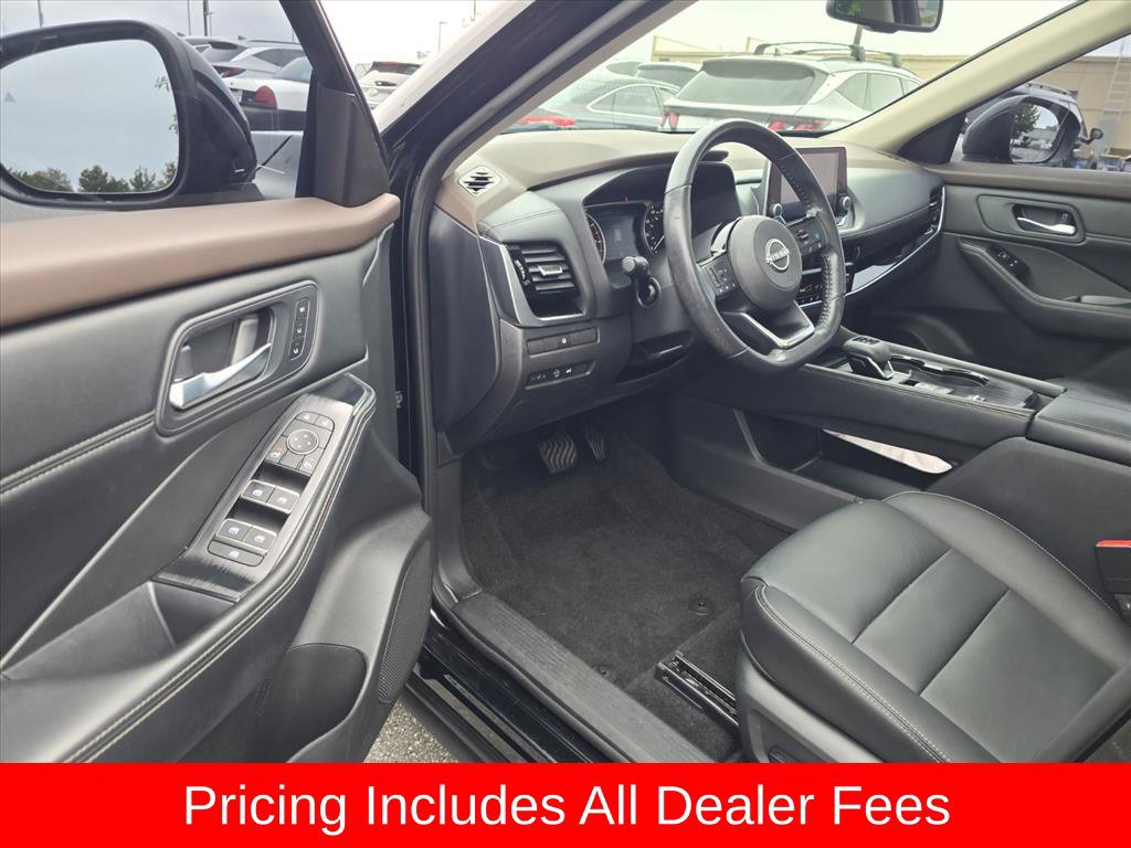 Used 2023 Nissan Rogue SL FWD image 9