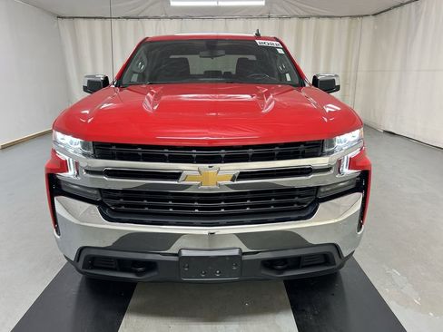 Used 2022 Chevrolet Silverado 1500 LT w/ Bed Protection Package AWD/4WD image 3