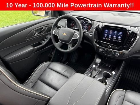 Used 2023 Chevrolet Traverse Premier AWD/4WD image 27