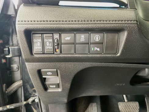 Used 2022 Honda Odyssey Touring image 10