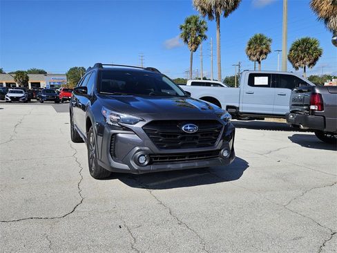 Used 2023 Subaru Outback Onyx Edition XT image 2