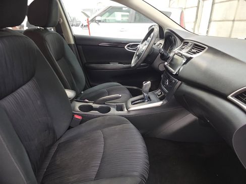 Used 2019 Nissan Sentra SV image 43