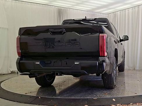 Used 2024 Toyota Tundra Platinum image 8