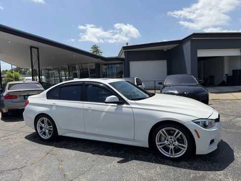 Used 2017 BMW 340i Sedan RWD image 10