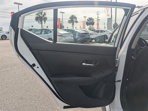 Used 2024 Nissan Sentra SR image 24