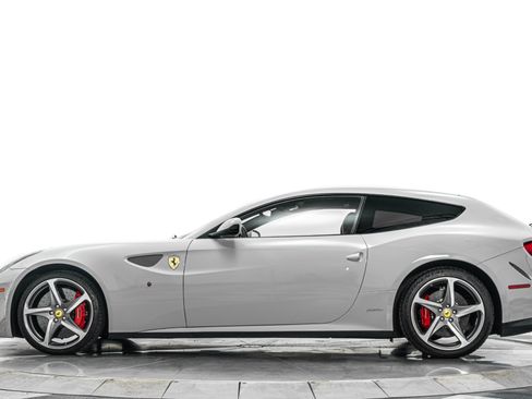 Used 2014 Ferrari FF AWD/4WD image 6